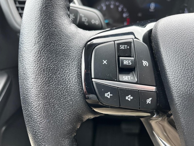 Ford Escape Vehicle Image 16