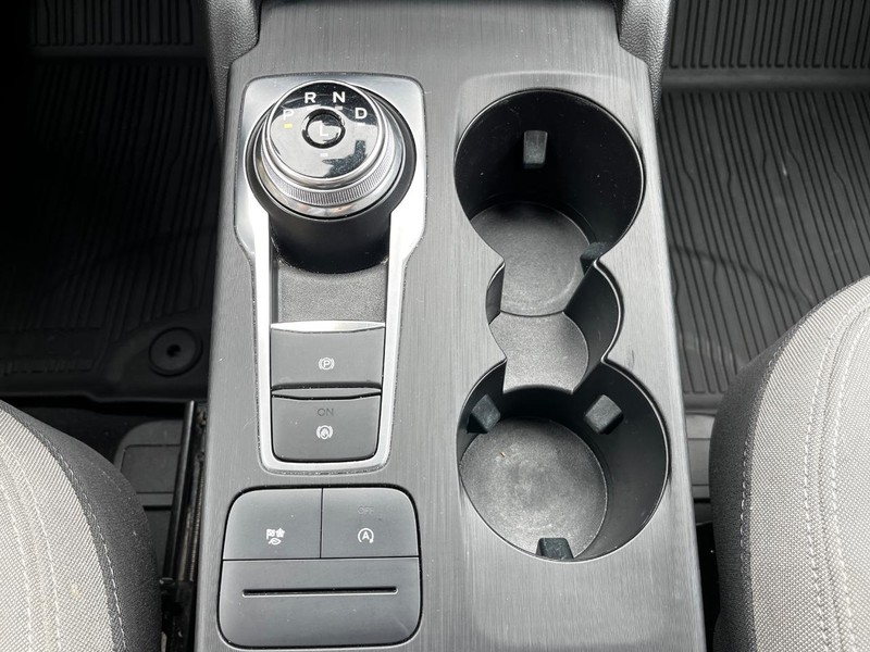 Ford Escape Vehicle Image 19