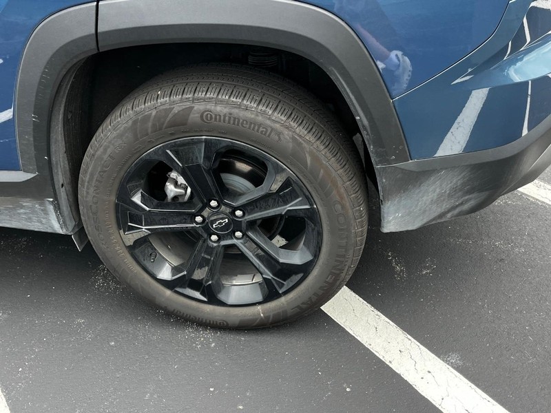 Chevrolet Equinox Vehicle Image 07