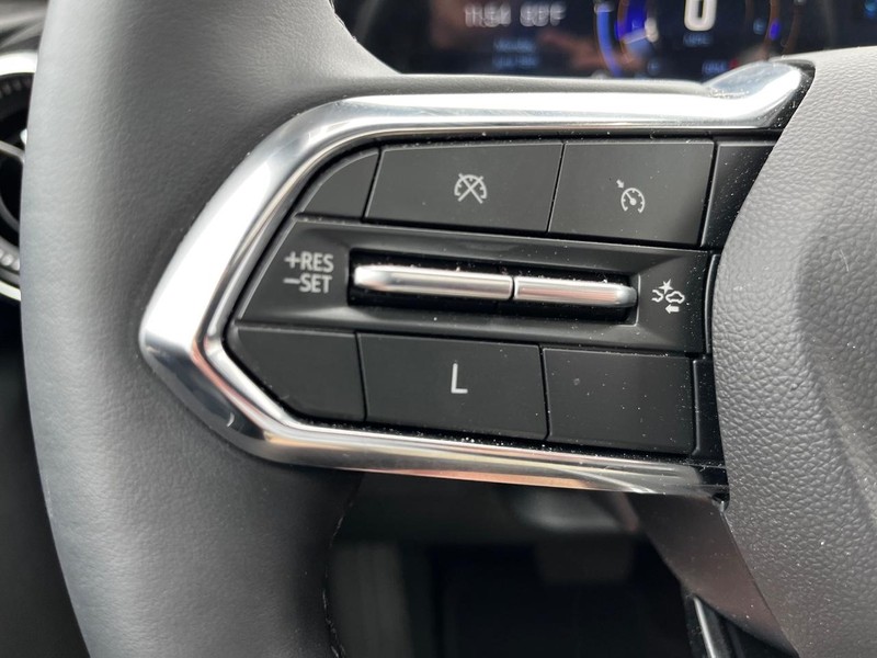 Chevrolet Equinox Vehicle Image 17