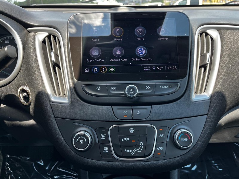 Chevrolet Malibu Vehicle Image 19