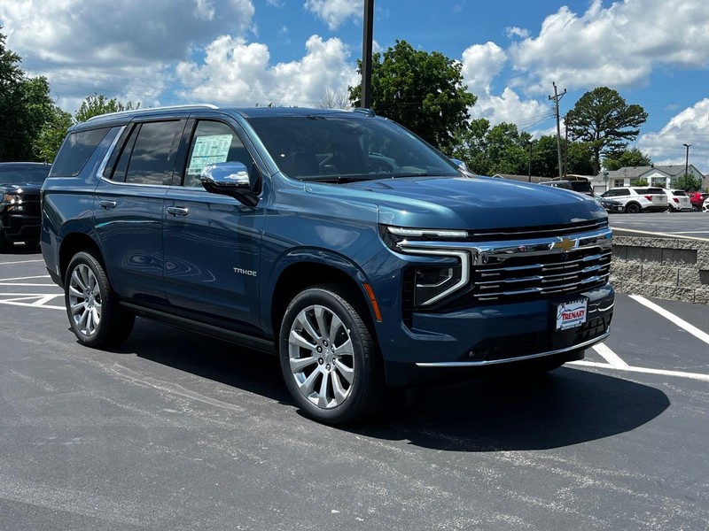 Chevrolet Tahoe Vehicle Image 02