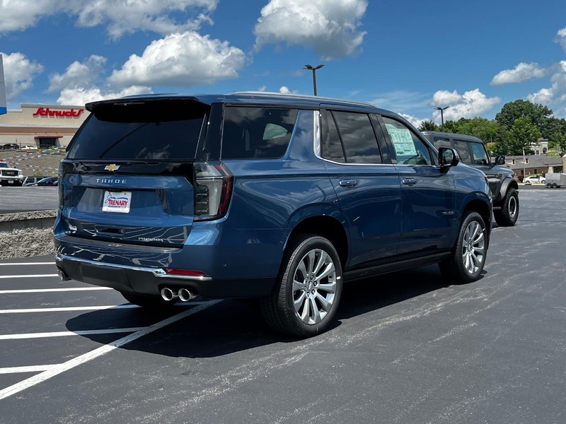 Chevrolet Tahoe Vehicle Image 04