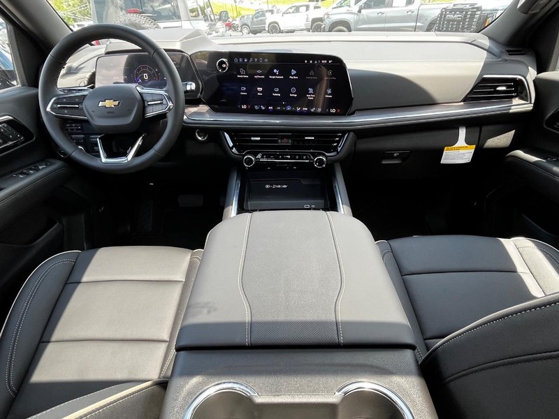 Chevrolet Tahoe Vehicle Image 10