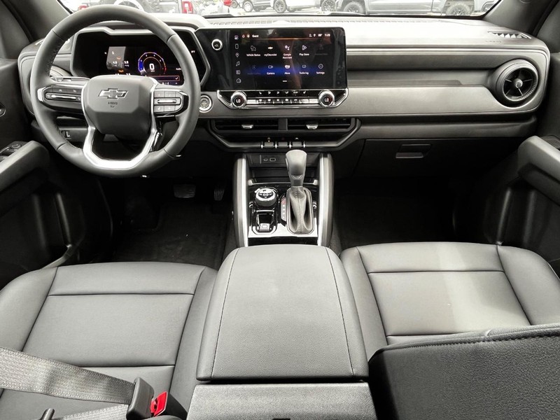 Chevrolet Colorado Vehicle Image 06