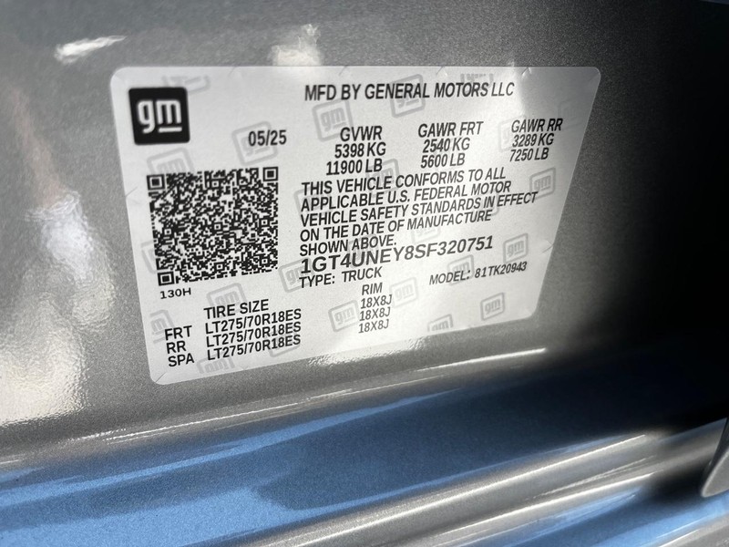 GMC Sierra 2500HD Vehicle Image 18