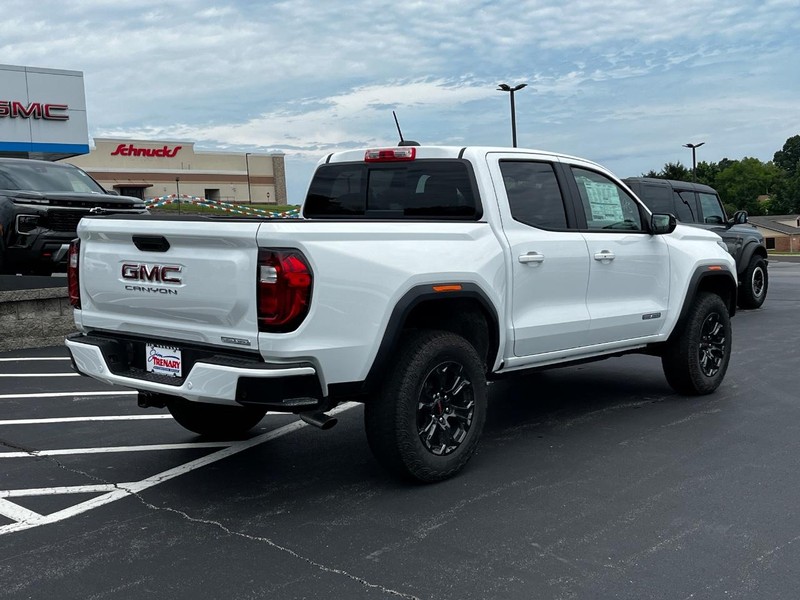 GMC Canyon Vehicle Image 04
