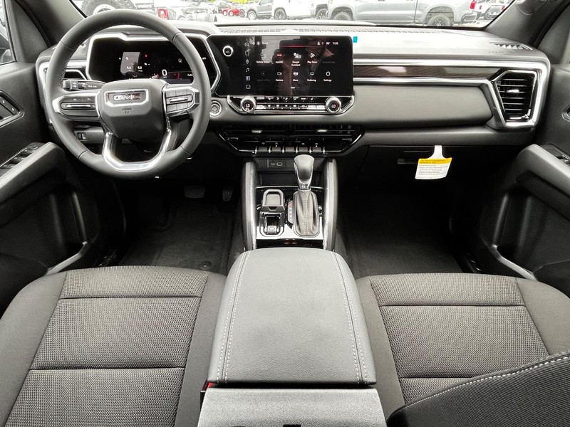 GMC Canyon Vehicle Image 06