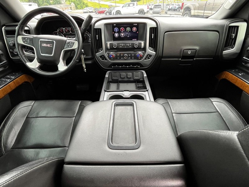 GMC Sierra 1500 Vehicle Image 12