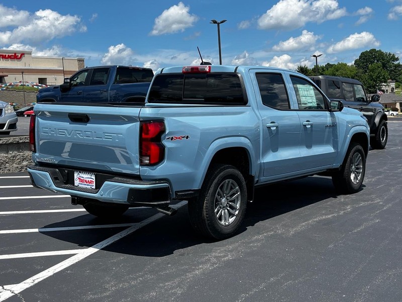 Chevrolet Colorado Vehicle Image 04