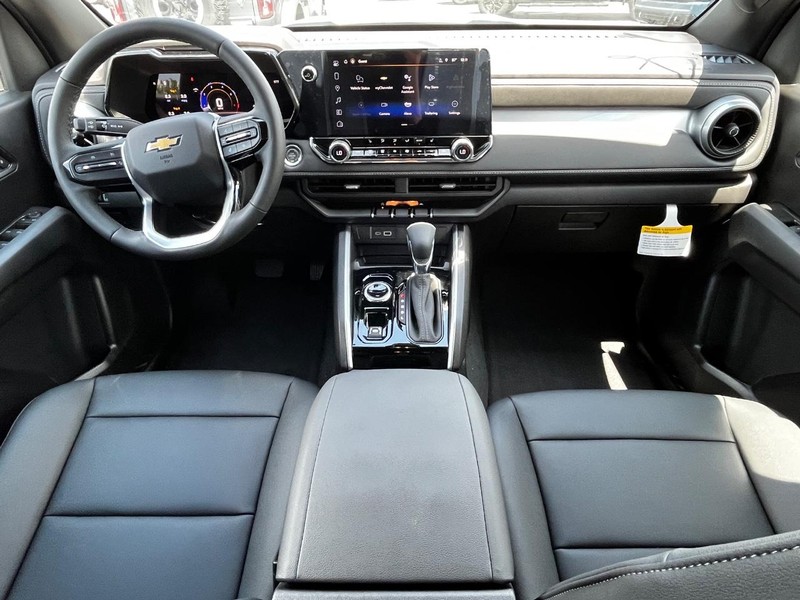 Chevrolet Colorado Vehicle Image 06
