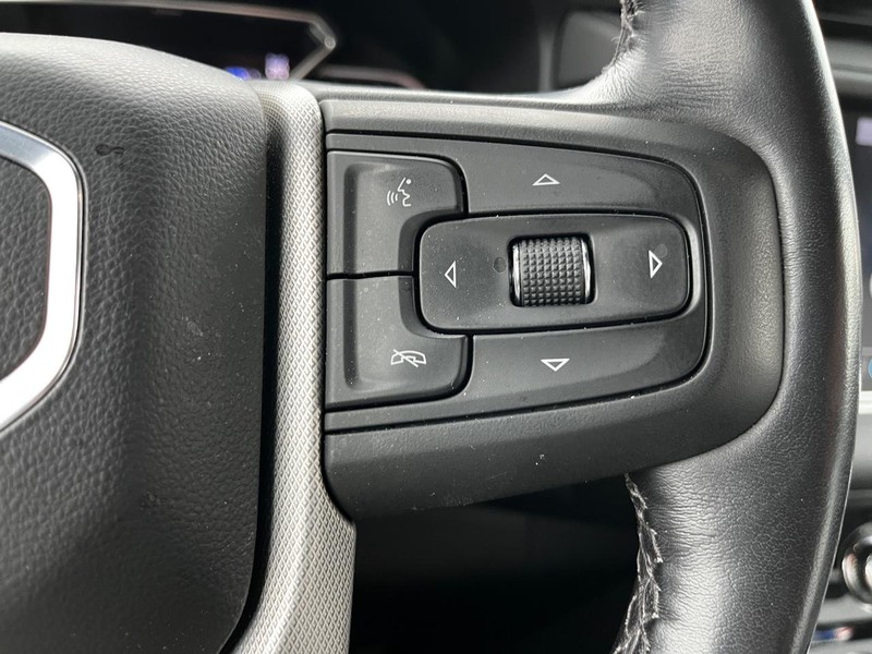 GMC Yukon Vehicle Image 20