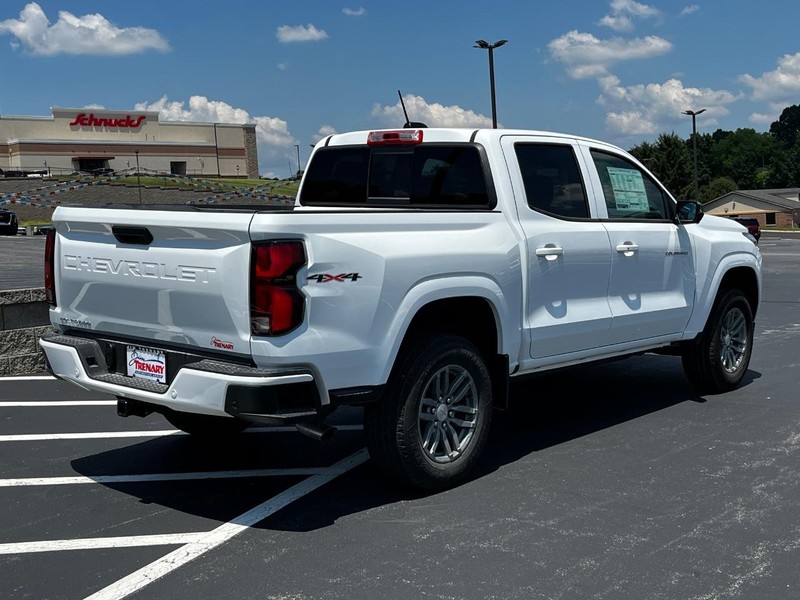 Chevrolet Colorado Vehicle Image 04