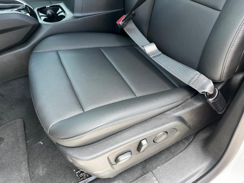Chevrolet Colorado Vehicle Image 10