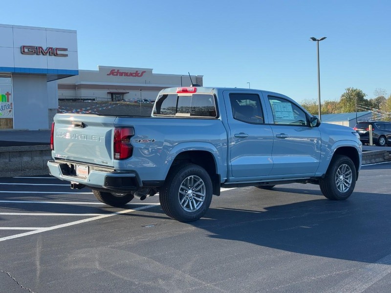 Chevrolet Colorado Vehicle Image 04