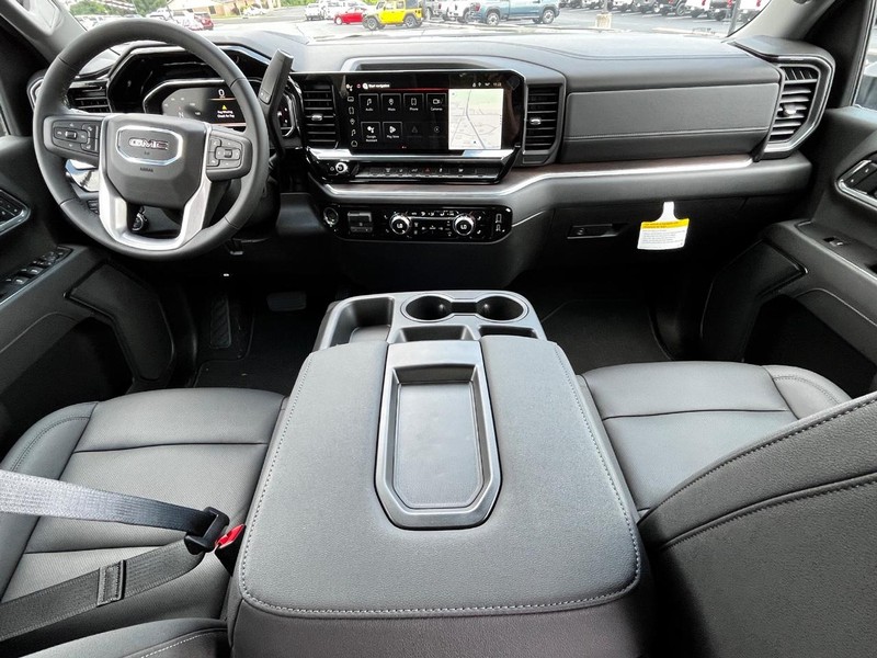 GMC Sierra 2500HD Vehicle Image 06