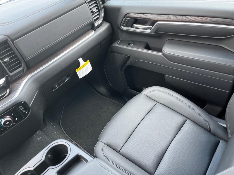 GMC Sierra 2500HD Vehicle Image 08