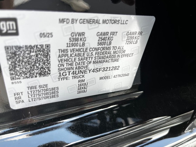 GMC Sierra 2500HD Vehicle Image 17
