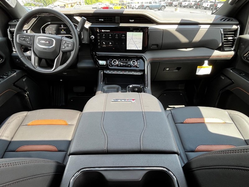 GMC Sierra 2500HD Vehicle Image 08