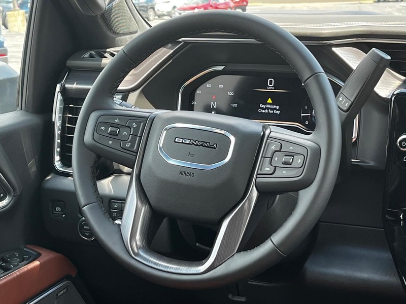 GMC Sierra 2500HD Vehicle Image 09