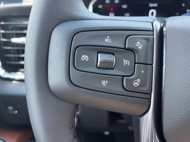 GMC Sierra 2500HD Vehicle Image 14