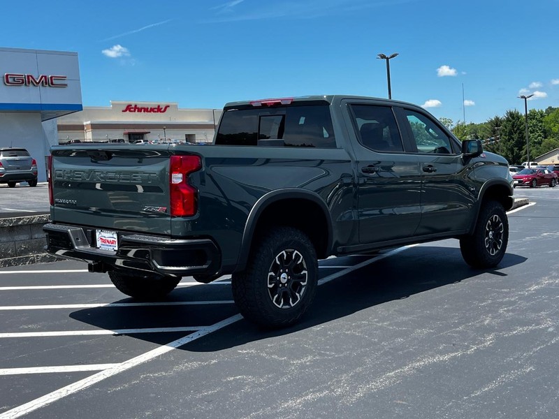 Chevrolet Silverado 1500 Vehicle Image 04