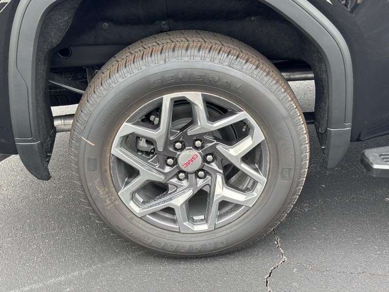 GMC Sierra 1500 Vehicle Image 05