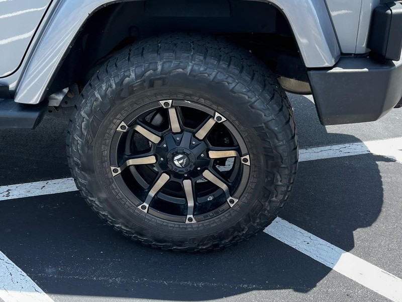 Jeep Wrangler Unlimited Vehicle Image 07