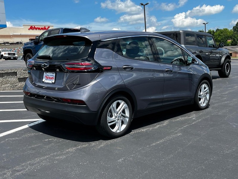 Chevrolet Bolt EV Vehicle Image 03