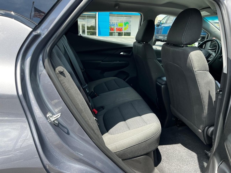 Chevrolet Bolt EV Vehicle Image 10