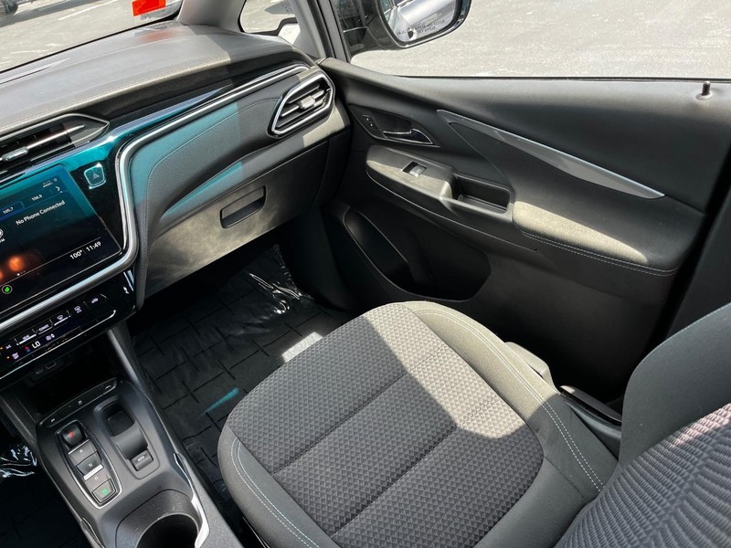 Chevrolet Bolt EV Vehicle Image 13