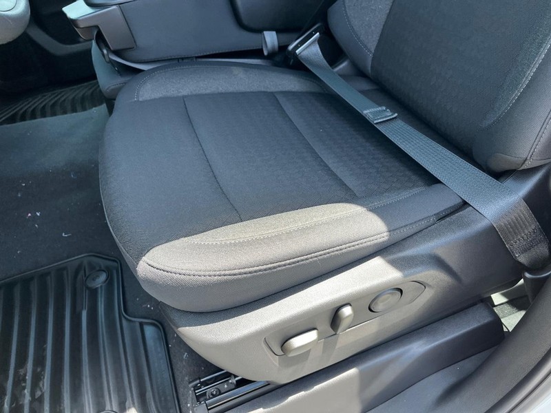 Chevrolet Silverado 1500 Vehicle Image 10