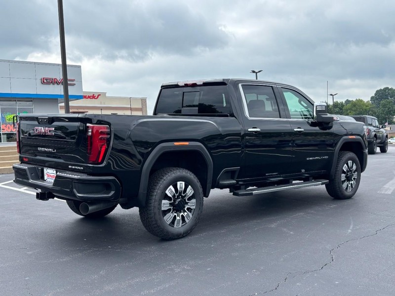 GMC Sierra 2500HD Vehicle Image 04