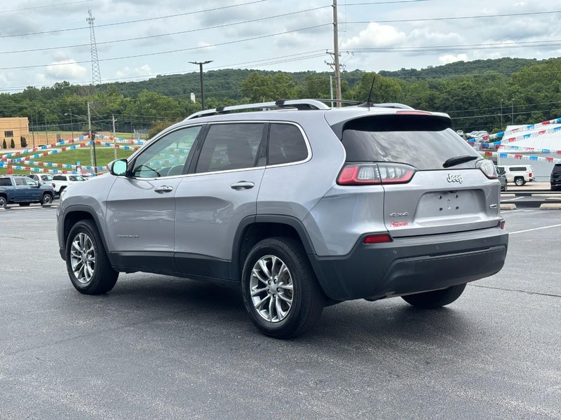 Jeep Cherokee Vehicle Image 06