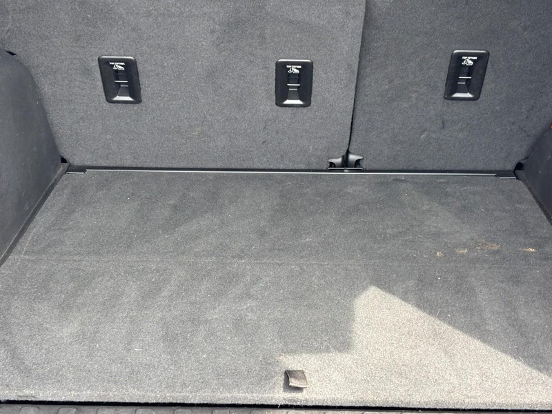 Chevrolet Equinox Vehicle Image 04