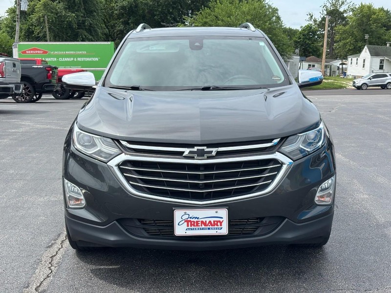 Chevrolet Equinox Vehicle Image 09
