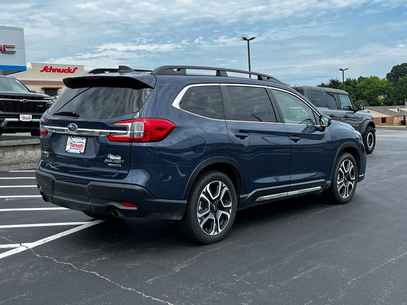 Subaru Ascent Vehicle Image 03