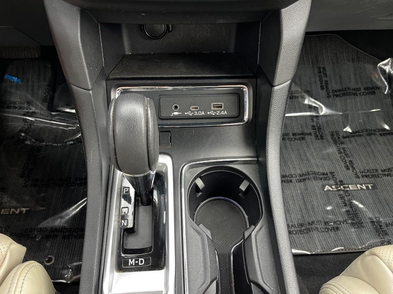 Subaru Ascent Vehicle Image 22