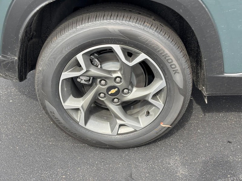 Chevrolet Trax Vehicle Image 05