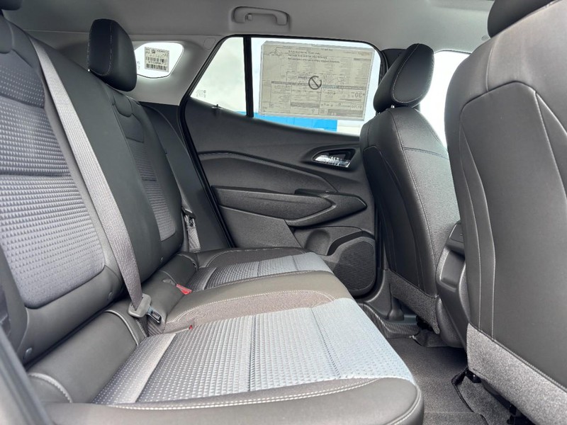 Chevrolet Trax Vehicle Image 06