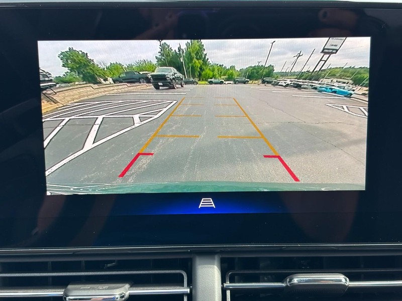 Chevrolet Trax Vehicle Image 17