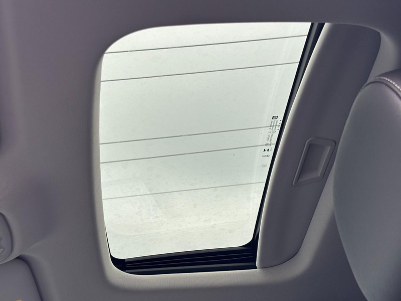 Chevrolet Trax Vehicle Image 21