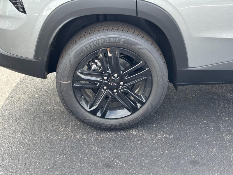 Chevrolet Trax Vehicle Image 05