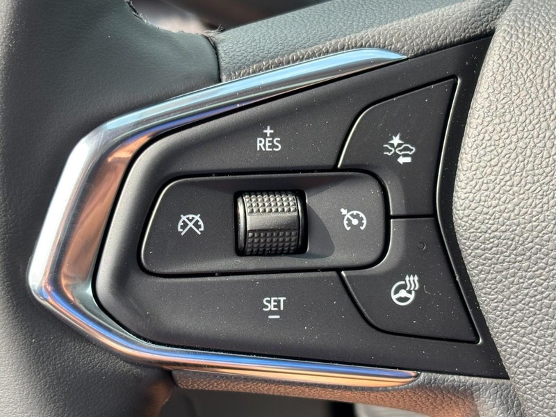 Chevrolet Trax Vehicle Image 13