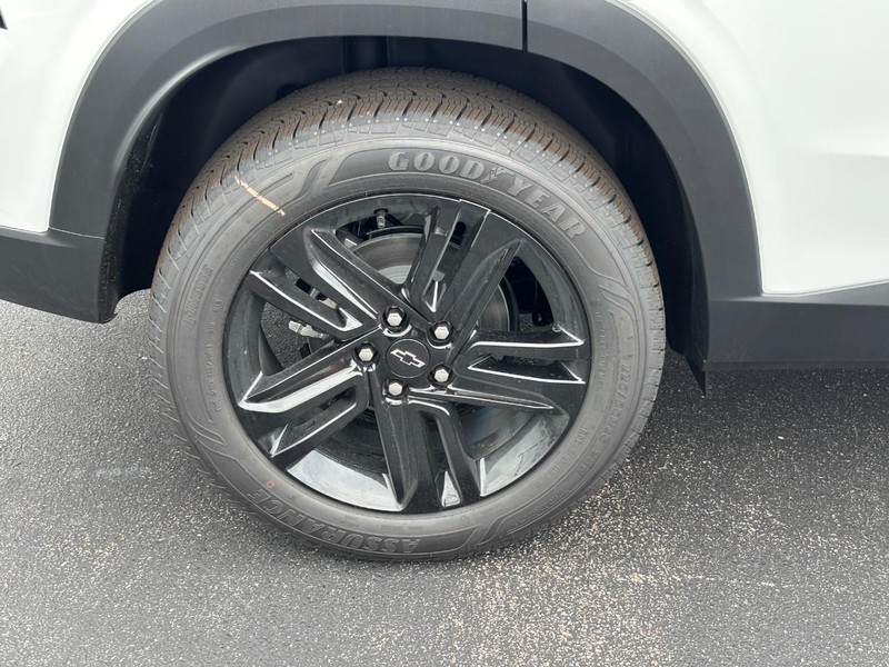 Chevrolet Trax Vehicle Image 05