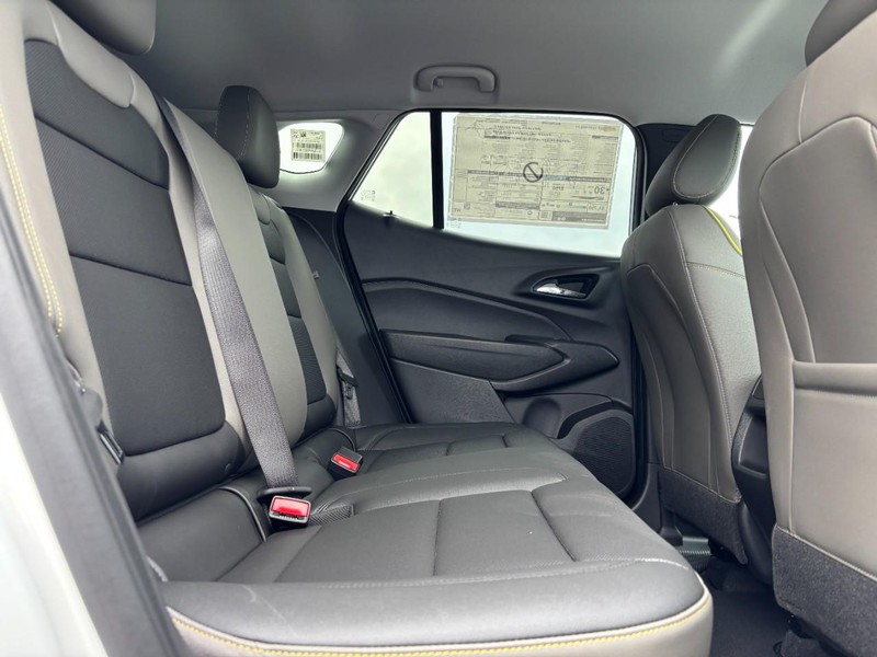 Chevrolet Trax Vehicle Image 06