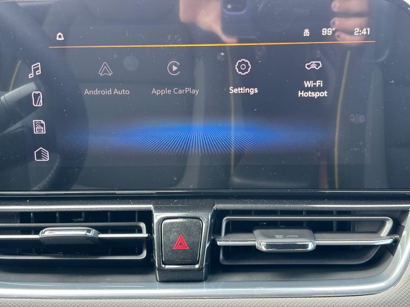 Chevrolet TrailBlazer Vehicle Image 09