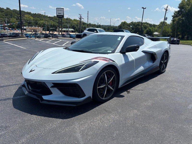 Chevrolet Corvette Vehicle Image 07