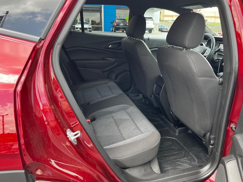Chevrolet Trax Vehicle Image 10
