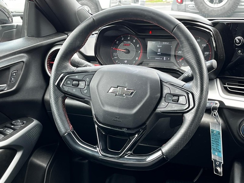 Chevrolet Trax Vehicle Image 12